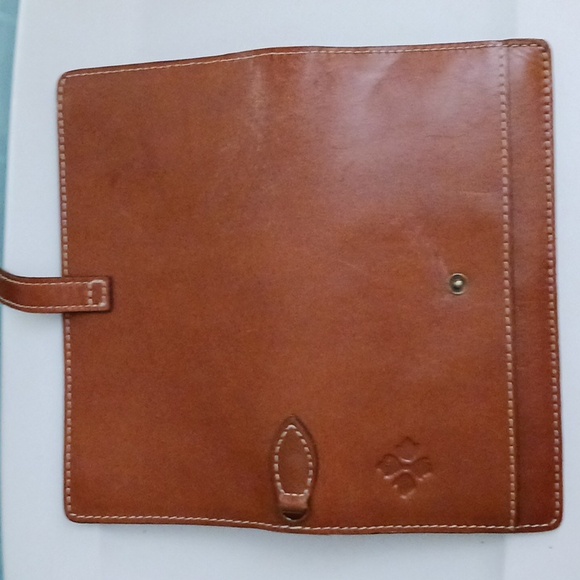 Wristlet w/o strap - Picture 11 of 12